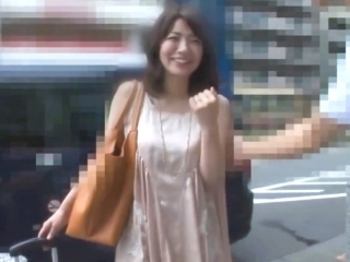 〔熟女軟派〕可愛らしい雰囲気の三十路妻 幼い顔と、たわわな乳房にギャップ萌え～