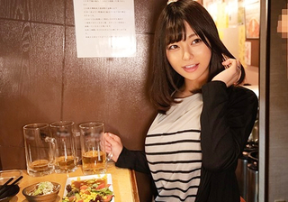 人妻ナンパ「今夜だけね…♡」居酒屋で口説いたスレンダー巨乳おっぱいのめちゃ可愛い若妻を自宅に連れ込み膣内射精・不倫！