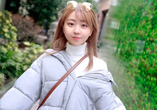 【純朴・女子大生】「あがるぅ♡」初めて東京にやってきたスレンダー美乳おっぱいのギャル美少女がAV女優としてデビューする！