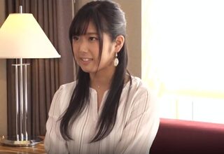 【ヨガ講師・高村さん】ヨガで培った体の柔らかさを仕事だけではなく性的満足度にも反映させるとは合理的ね♡
