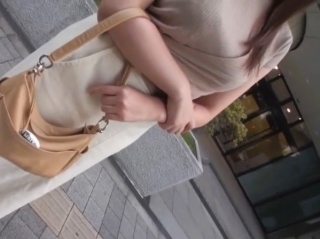 〖素人ナンパ〗うわっ乳デカ～ 脱いだらもっと凄かったぁ 極上の乳房は必見です