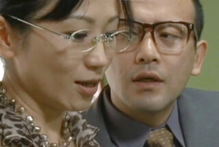 アナタ以外のチンポが私に挿いるのよ？…♡他人の肉棒で寝取られる愛妻に超絶興奮～セレブな夫婦がハマるNTRスワッピング覗き