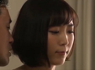【レイプイラマチオ】戸惑いながら濡れた陰部に上司に捩じ込まれイカされヨガる奥さん