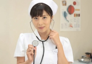 【４８歳・美魔女】五十路間近に見えないスレンダー巨乳おっぱいのめちゃくちゃ良い体の美熟女おばさんのナースコスプレSEX！