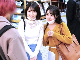 【素人ナンパ】チェリーボーイを求めて逆ナンパ！スレンダーなカラダのJDコンビがコンドーム無しで生SEX！