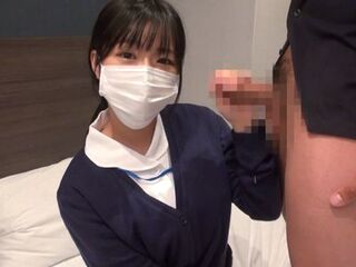 『触診…します…』産婦人科美少女ナースにインポ男性が悩み相談⁉大量潮吹き＆3P乱交で生ハメ無許可中出しエッチ【素人ナンパ】