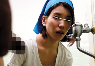《掃除のおばさん》「わっ…凄い大きさ…♥」スレンダーくびれ巨乳おっぱい三十路の人妻熟女・美魔女おばさんに種付け！！ｗ