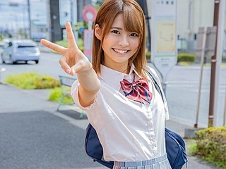 〚マジックミラー号〛可愛いイマドキJKがセンズリ見ながらワレメを弄って相互一人H♥♥美乳を揉まれたらフェラテクを披露して本番H
