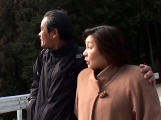 〖六十路熟女〗還暦すぎても現役夫婦 濃厚なまぐわいで、最後はドピュッと中出し