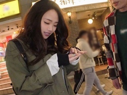 新宿でナンパされたハイスペックOLさん→薄幸そうな美人が大人の色気を漂わせて性欲開放H♥