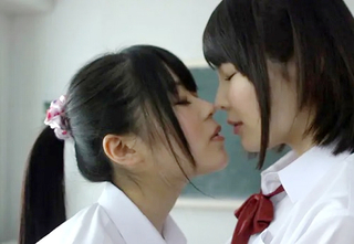 【美少女ｘ百合】「うふふ♡♡」スレンダー巨乳おっぱいのロリカップルが図書館でイチャラブ濃厚百合セックスを楽しむ！！ｗ