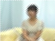 お昼休み中の大学生の男女→最新健康器具のモニターとして協力