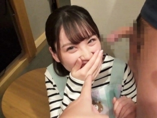 〖素人ﾅﾝﾊﾟ〗真っ白い肌と貧乳が最高です たっぷり中出しフィニッシュ