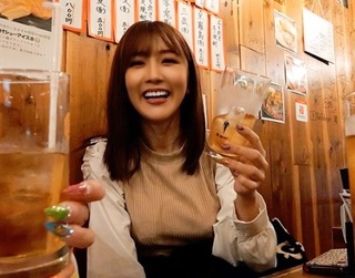 【企画ハメ撮り】ほろ酔い気分で素人さんを物色し連れ込み中出しねだるセクシー女優