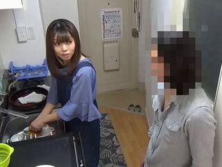 【熟女】おばさんレンタルで自宅に呼んだ三十路素人奥さんを盗撮隠し撮り‼他人棒で浮気してしまう浮気妻の不倫ハメ撮りセックス！