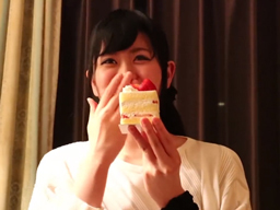 触れるだけでビクビク震える超敏感体質のM女が誕生日にドM撮影！