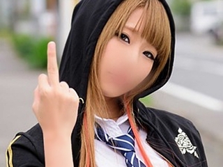 田舎の生意気なギャルJKに中出し♡制服姿のスレンダー美女とSEX!媚薬でお仕置きしてハードピストン!