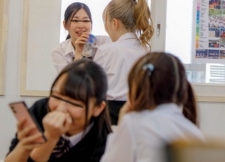【女子校生パイパン】泣きながら無茶苦茶に犯され好き放題に味わい尽くされる10代娘