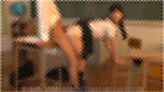 【お尻】教室でパンチラで同級生を誘惑して尻コキ素股からの中出しまで楽しむドスケベJK