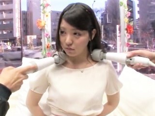 〖素人ナンパ〗何これ 初めての電マに大興奮 感じた事の無い強烈な快感にヌレヌレ