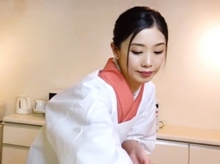 〖人妻熟女〗着物が似合う上品な女将 まさかアナル舐めまでしてくれるなんてぇ～