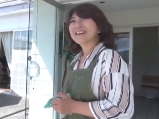〖四十路熟女〗真面目な女性が一番イヤらしい 性への探求心がハンパない