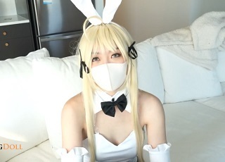 【無修正】コスプレ美少女がデカ尻震わしながら生ピストンに悶えるハメ撮り映像