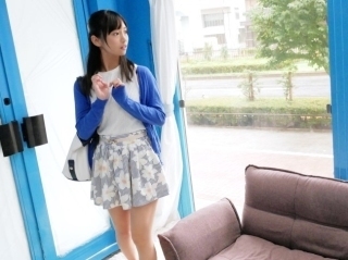 〖マジックミラー号〗アイドルみたいな女の子にイキナリ合体 恥じらいつつも激ピスでダダ漏れ