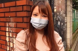 美巨乳&美巨尻の極上ボディ！小動物系なロリ顔女子大生とのハメ撮り