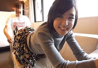 〈人妻ナンパ〉「あっダメ、旦那よりイイ…」中出しをおねだりしちゃう21才の淫乱人妻と不倫SEX。あいださくら