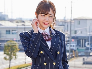 〚逆転MM〛激カワＣＡさんが外からまる見えと走らずにマジミラ前でパンスト手マンされて潮吹きイキ★★アヘ顔で巨根をフェラして公開ＳＥＸ