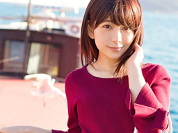 マイペースな美少女AV女優と新幹線に乗り込み自由気ままな温泉旅行
