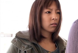 【隣のお姉さん】「良いんです…♡」鍵を拾ってくれた隣人男と仲良くなったムチムチ巨乳おっぱい美人ギャルがオカされる！！ｗ