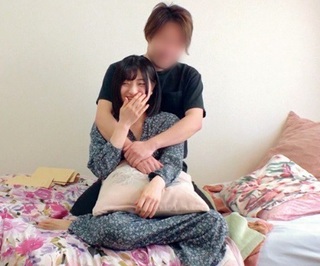 恥ずかしいけど何故が普段と違う興奮を覚え弟と中出しセックスしてしまう女子学生