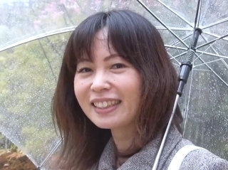 〖人妻熟女〗若い頃より性欲が強くなってるんです ぶっかけ顔射でフィニッシュ