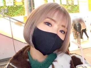 【美脚×素人】企画ナンパされたショーパン美脚ギャルがエロ結合！ソックスブーツ着エロ大量潮吹き！痴女り高速フェラ！