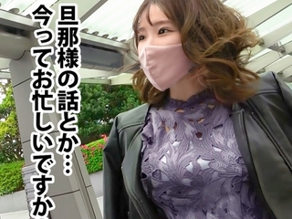 毎日朝晩のSEXでも満足できない26歳の若妻！降臨『まさに性欲モンスター』不倫チンポに今日も酔い痴れる！