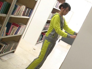 《潮吹きレイプ》（やばっ♥感じちゃうぅ♥）図書館で巨乳おっぱいのお姉さんがイキ潮お漏らしして気持ちよくなっちゃうｗ