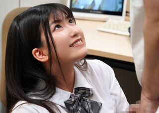 中年店長がバイトの制服JK(有加里ののか)にのめり込んでセックスしたりフェラ抜きされる