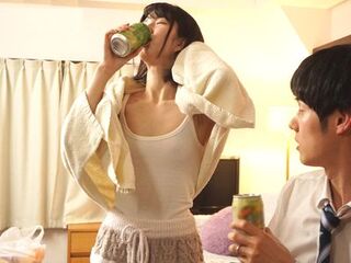 『シャワーだけだったら…』終電がなくなり後輩女子社員の自宅に…無防備ノーブラおっぱいに我慢できず不倫に…【エロドラマ】
