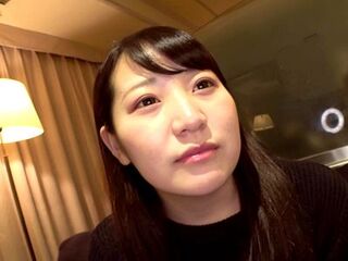 【素人＠ハメ撮り企画】ミニマムさんがえちえちSEX！腕を絡めて痴女り密着正常位！正常位でズコって腹射（パイ射）！