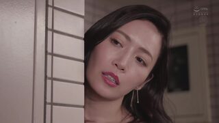 巨乳で痴女の熟女が騎乗位とフェラチオでNTRのセックス！欲しいものは何でも取りにイクわ！欲情オーラに彩られた密度満点なインモラルなストーリー！