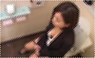 【放屁】立ち屁、四つん這い屁、オナニー屁、コスプレ屁する微妙～な顔の女性たちｗ