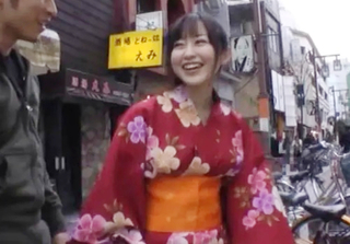 素人ナンパ「わ、私？ｗｗ」お祭りで気分もアゲアゲなスレンダー巨乳おっぱい清楚美人を口説いてパコって楽しむｗ