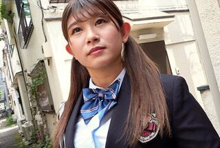 出会い系で見つけた制服JKをおもちゃで愛撫してナマチンポで中出しセックス 百瀬あいり
