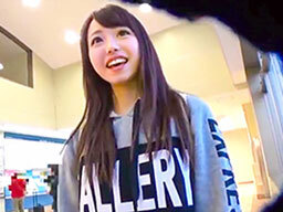 ナンパした女子大生と宅飲み称して連れ込みセックス