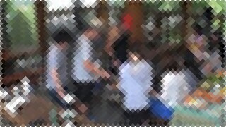 【脱糞盗撮】バーベキューを楽しむ陽キャ女性たち。当然うんこがしたくなり…