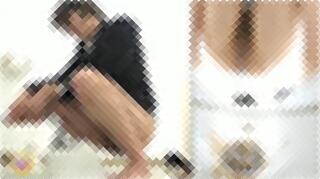 トイレ個室で「もう無理だめぇ！」どす黒い下痢便を漏らし、ヒールまで汚しちゃった社会人女性を隠し撮り