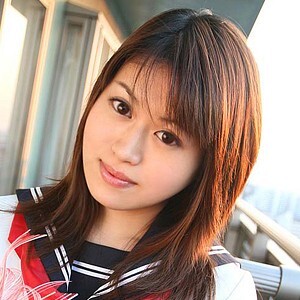 あいな