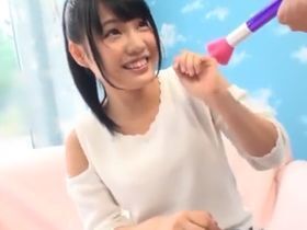 声ガマンゲームと称してナンパしたアイドルを目指すフリーター娘をハメまくり！